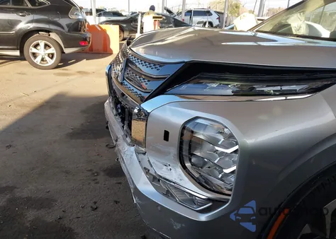 2023 Mitsubishi Outlander Phev 40Th Anniversary S-Awc/Sel S-Awc from USA, damaged, VIN JA4T5VA96PZ019581